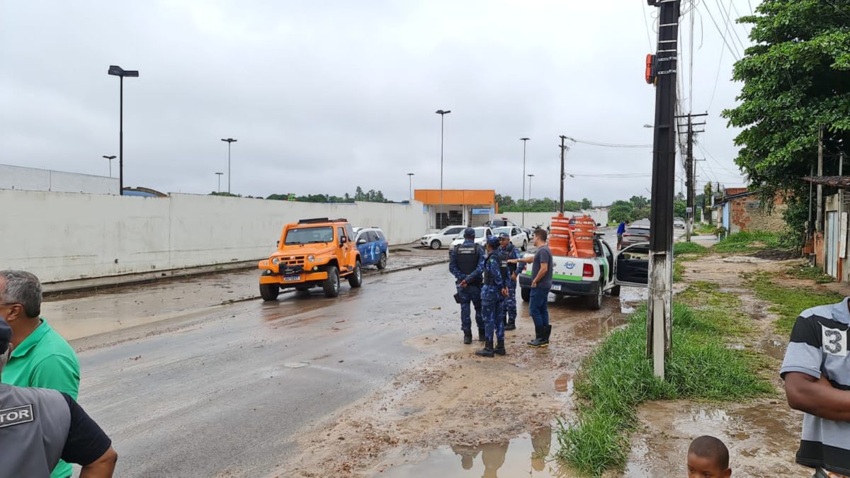 Prefeitura de Alagoinhas mobiliza equipes emergenciais para realizar a Operação-Chuva